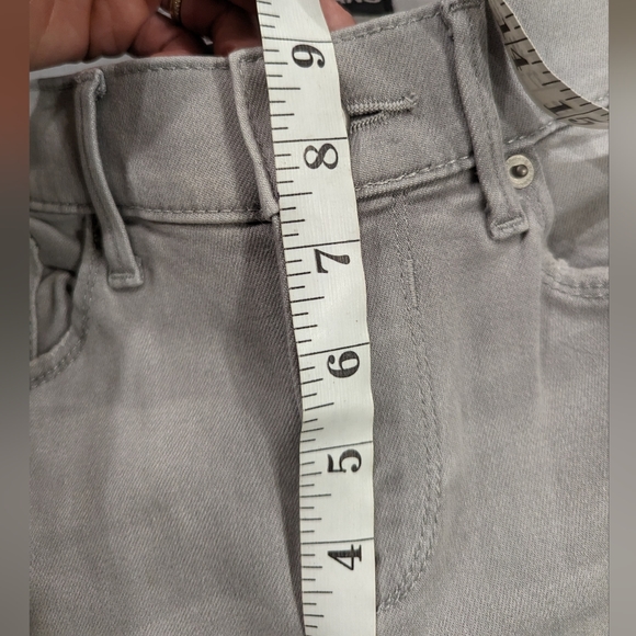 Express Size 2 Supersoft Skinny Jeans Leggings Jeggings Grey Distressed Stretchy - Picture 6 of 7